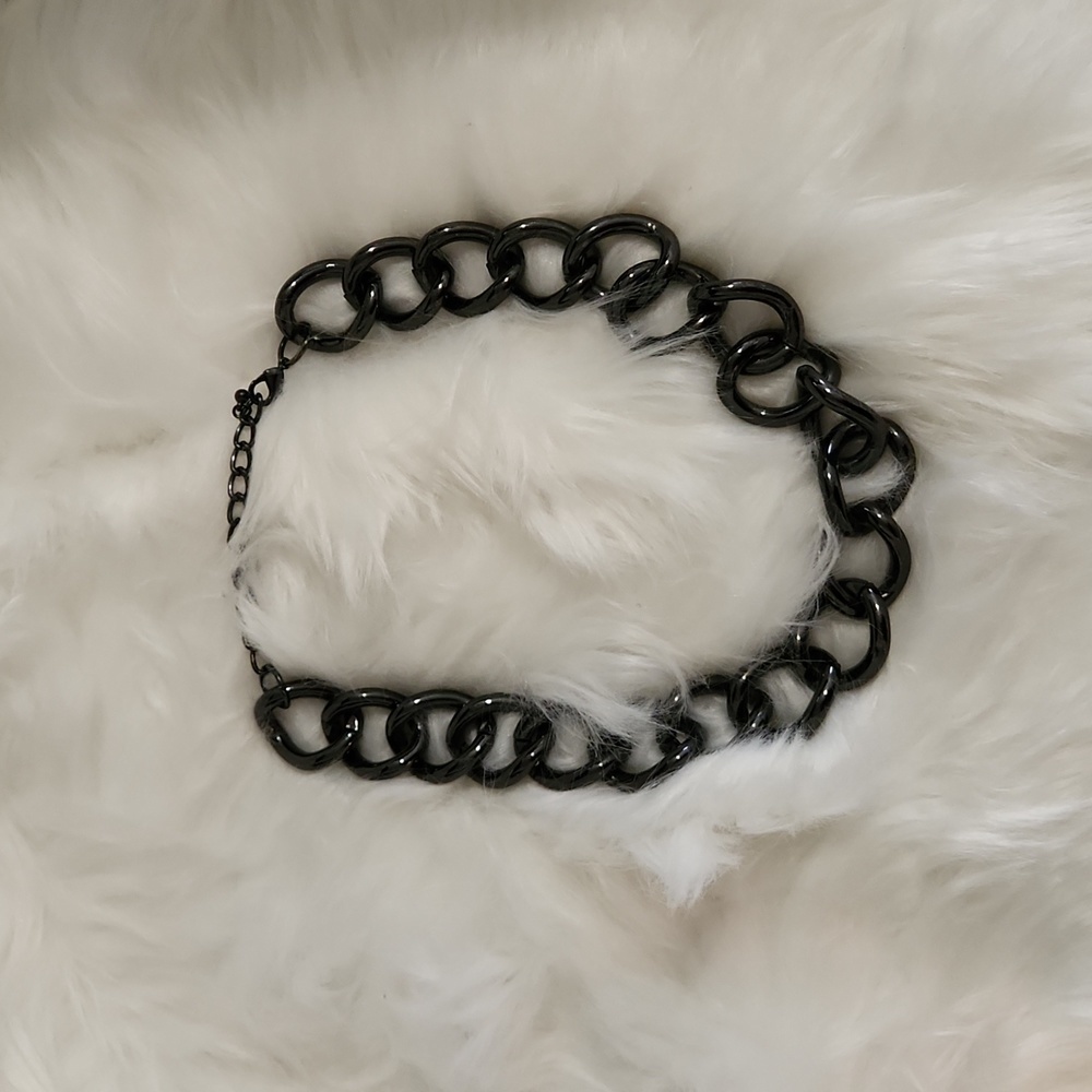 Chunky chain link necklace